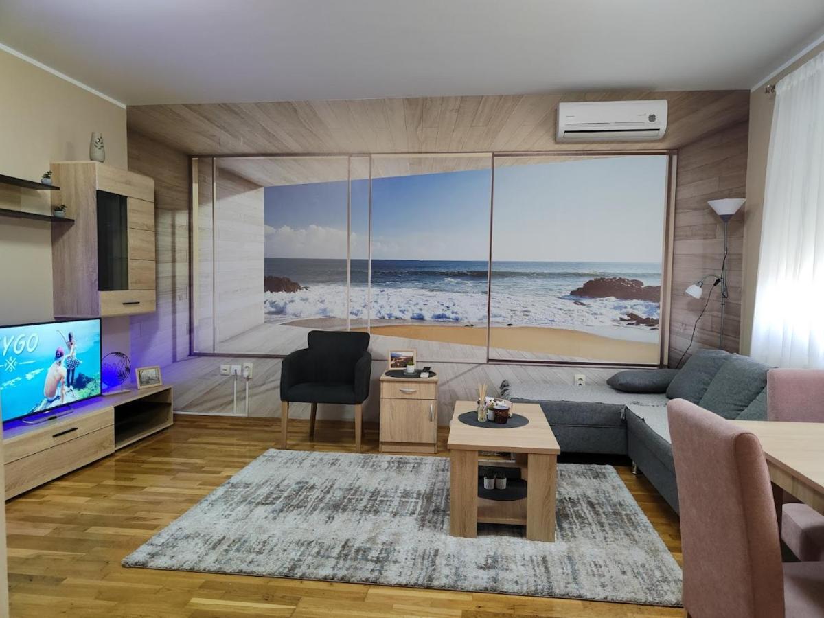 Apartman Espresso Sa Parkingom Sremska Mitrovica Exteriör bild